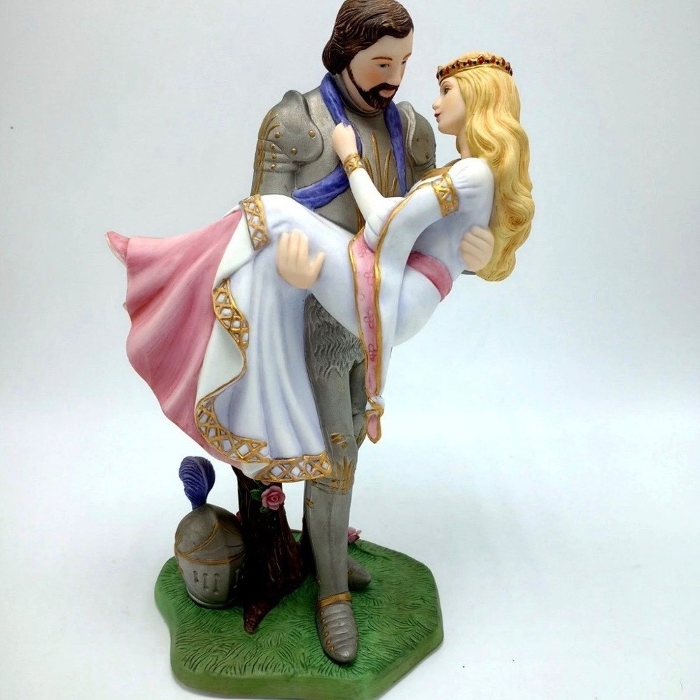 1995 LENOX  Knight in Shining Armor Figurine Limited Edition 9" Discontinued NEW